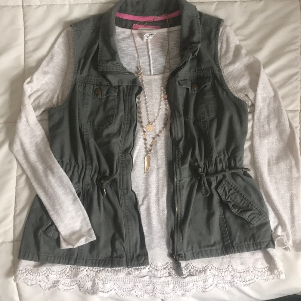 Army green vest